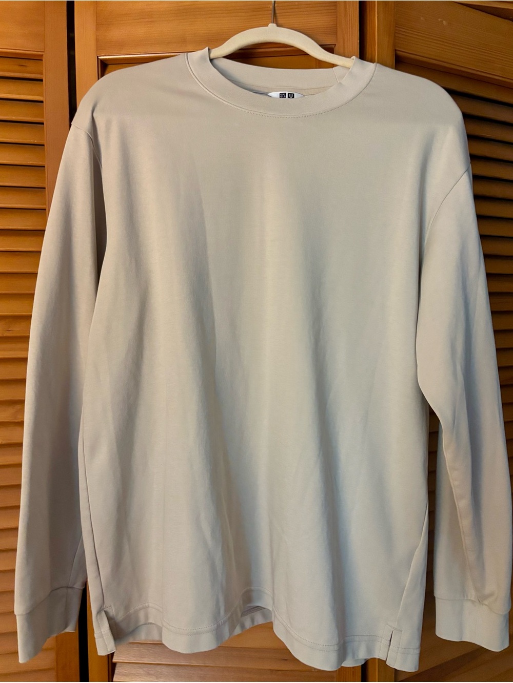 Uniqlo Women’s Long-Sleeve Crewneck in Light Beige